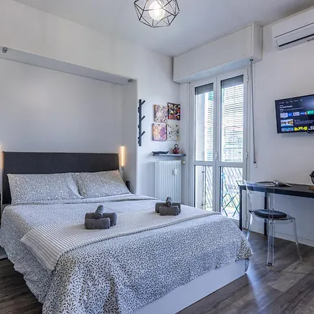 Intero Vicino A San Siro E Centro Citta * Milán